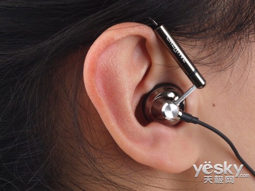 低头族必看 如何选购合适的便携式手机耳机(图2)